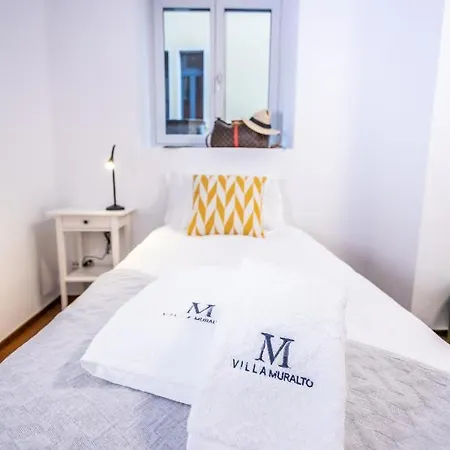 Boutique And Garden Bed & Breakfast Muralto