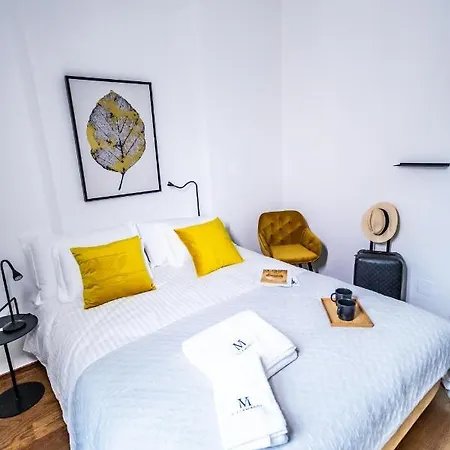 Boutique And Garden Bed & Breakfast