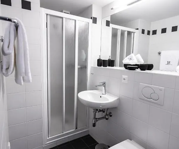 Boutique And Garden 3*