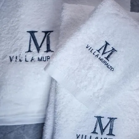 Boutique And Garden Bed and Breakfast Muralto